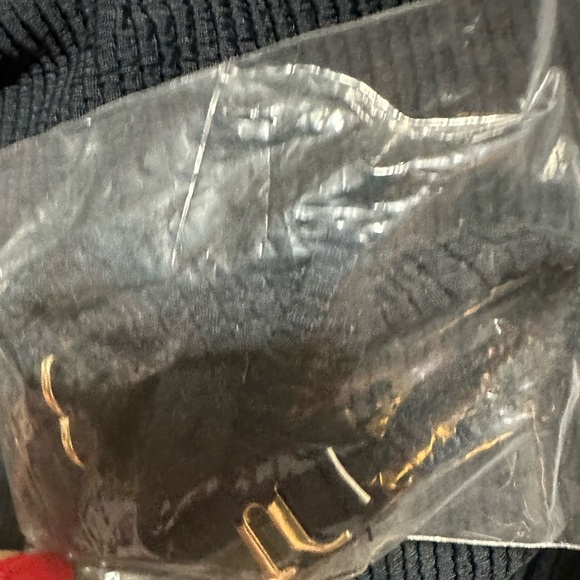 MICHAEL Michael Kors
Women's One-Shoulder Side-Cutout Swimsuit NWT Size 12 - Picture 9 of 10